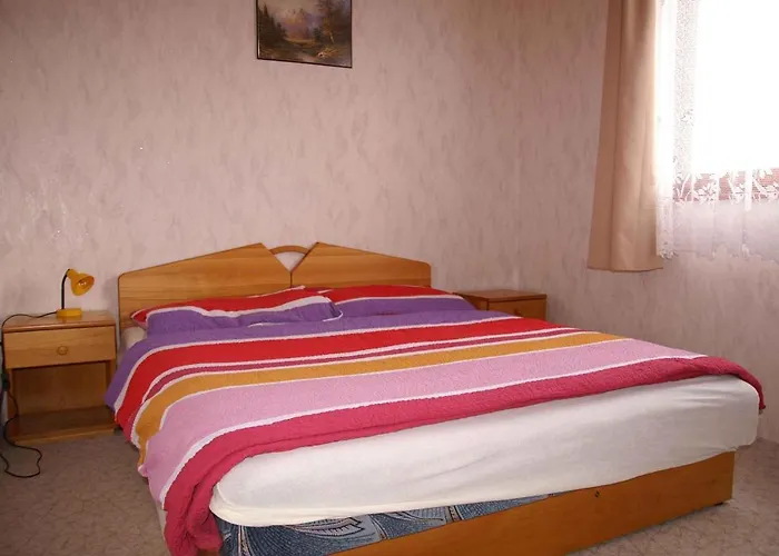 Holiday home In 19511 *